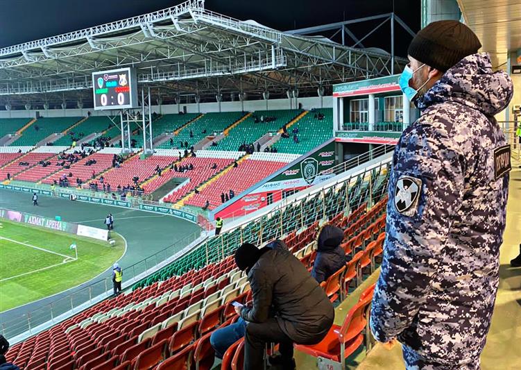 При участии Росгвардии обеспечен правопорядок во время матча РПЛ в Грозном