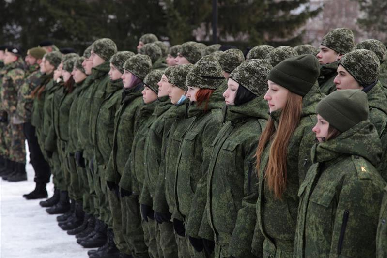 Копии боевых знамен 171-й стрелковой дивизии переданы на хранение в златоустовский ОМОН Росгвардии