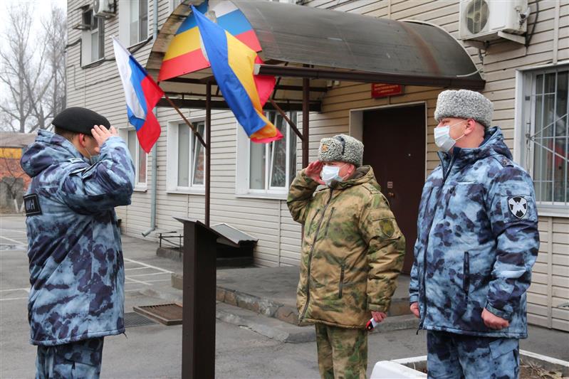 Бойцы новочеркасского ОМОН Росгвардии отметили 27-летие отряда