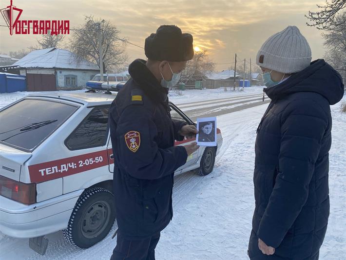 В Туве продолжается патриотическая акция Росгвардии «Улицы Героев»
