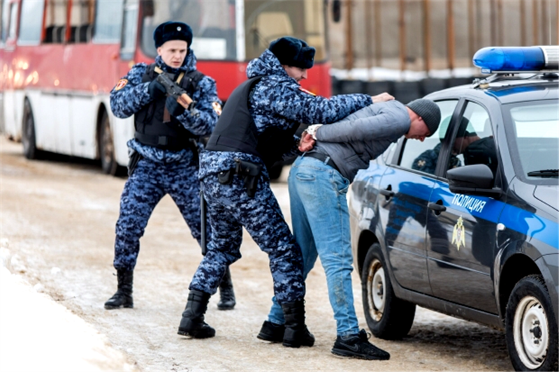 Волгоградские росгвардейцы оказали помощь полиции в задержании подозреваемого в убийстве