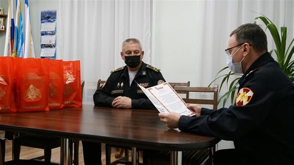 Начальник Управления Росгвардии по Архангельской области поздравил кадет с новогодними праздниками