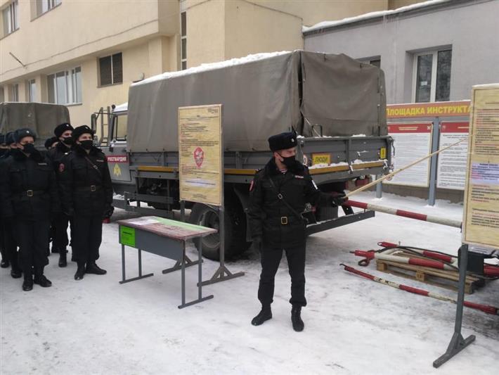 В Центральном округе Росгвардии стартовал зимний период подготовки