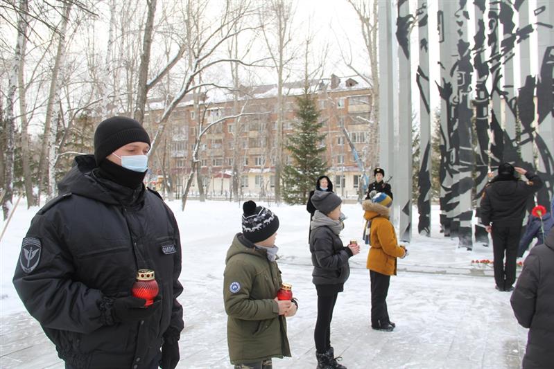 На Урале проходят памятные мероприятия, посвященные 77-ой годовщине освобождения блокадного Ленинграда