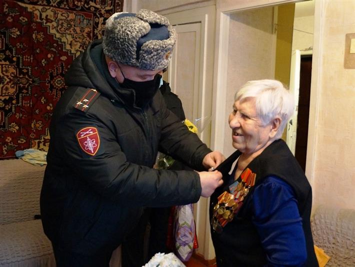 Ветеран северского соединения Росгвардии получила поздравительное письмо от президента Российской Федерации Владимира Владимировича Путина