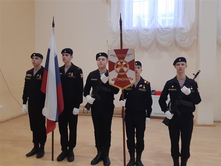 Ряды кадет Росгвардии в Тюменской области пополнили  тридцать школьников (видео)