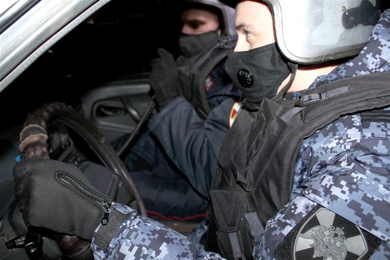 Росгвардия обеспечила безопасность граждан в новогоднюю ночь на Урале