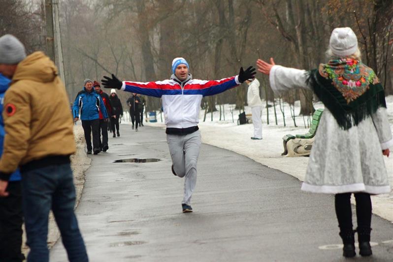 В Курске росгвардейцы поддержали городскую спортивную акцию 