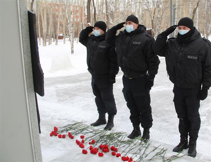 На Урале проходят памятные мероприятия, посвященные 77-ой годовщине освобождения блокадного Ленинграда