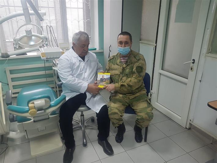 Росгвардейцы Дагестана почтили память жертв кизлярских и первомайских событий 1996 года