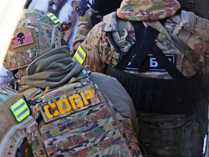 При участии СОБР Росгвардии в Саяногорске ликвидирован подпольный игровой клуб