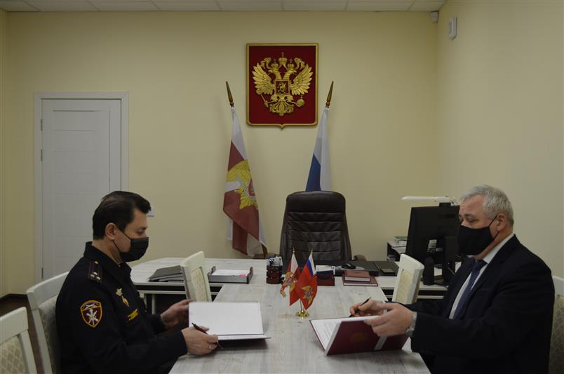 Начальник Управления Росгвардии по Мурманской области провёл рабочую встречу с Уполномоченным по правам человека в регионе