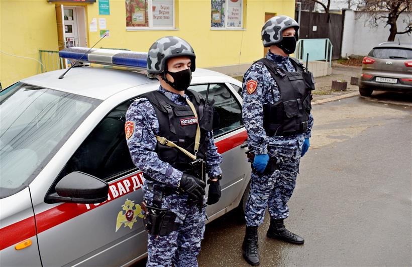 В Евпатории сотрудники Росгвардии предотвратили пожар в кафе