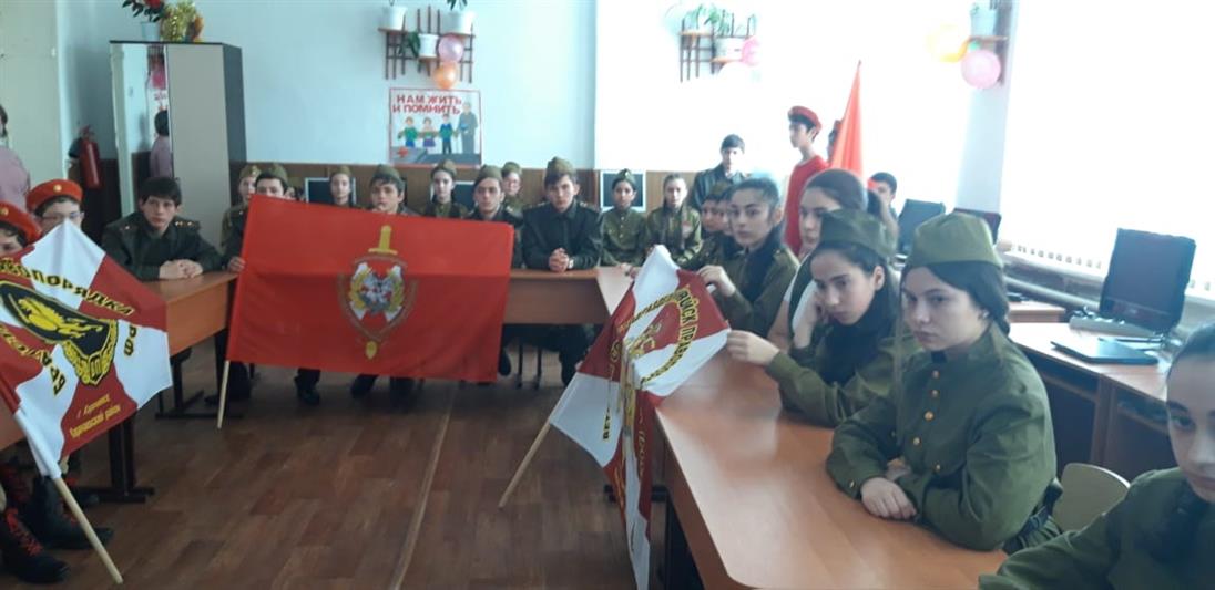 В Карачаево-Черкесии росгвардейцы провели мероприятия, приуроченные к годовщине освобождения Черкесска от немецкой оккупации