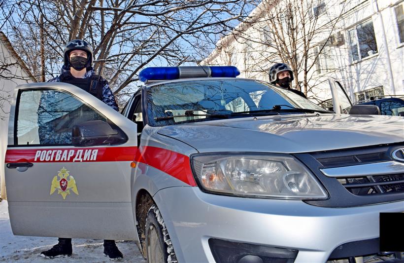 В Симферополе росгвардейцы предотвратили возможное дорожное происшествие, задержав нетрезвого водителя