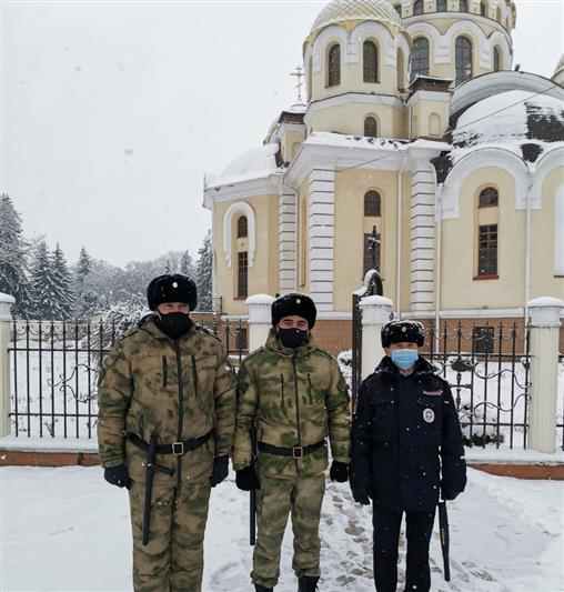 На Северном Кавказе Росгвардия обеспечила общественный порядок и безопасность в Крещение