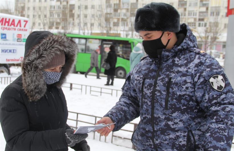 В Тюмени Росгвардия поддержала региональный социальный проект «Берегите себя!»
