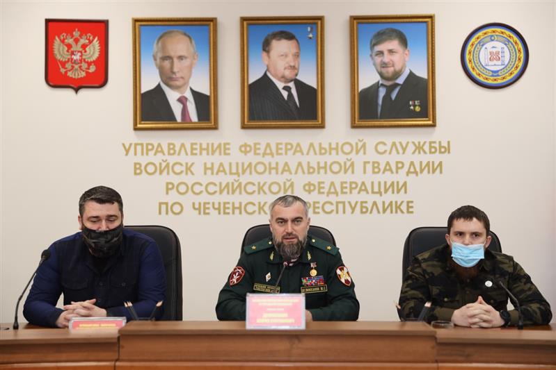 В Северо-Кавказском округе Росгвардии отметили День создания подразделений по взаимодействию со СМИ