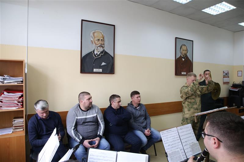 В Северо-Кавказском округе Росгвардии прошел мастер-класс военного оркестра