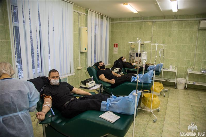 Тульские росгвардейцы приняли участие в донорской акции «От сердца к сердцу»