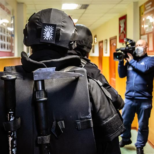 В Архангельске для  журналистов региональных СМИ прошел пресс-тур в СОБР Росгвардии