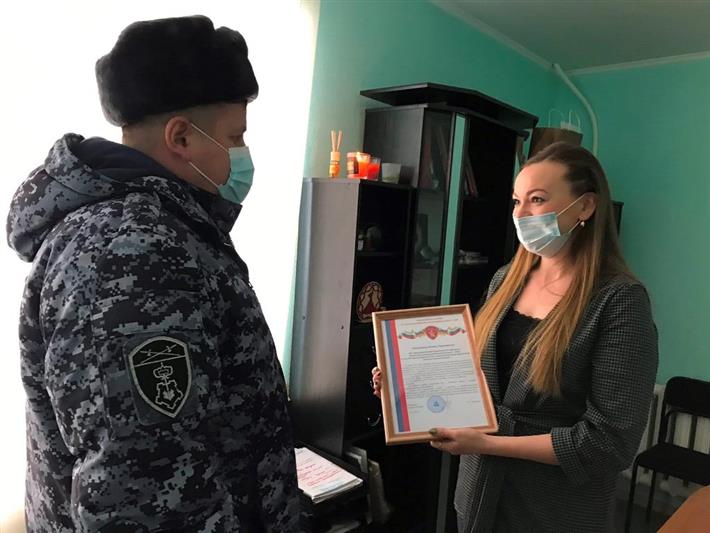 Росгвардия поздравила уральских журналистов с Днём российской печати