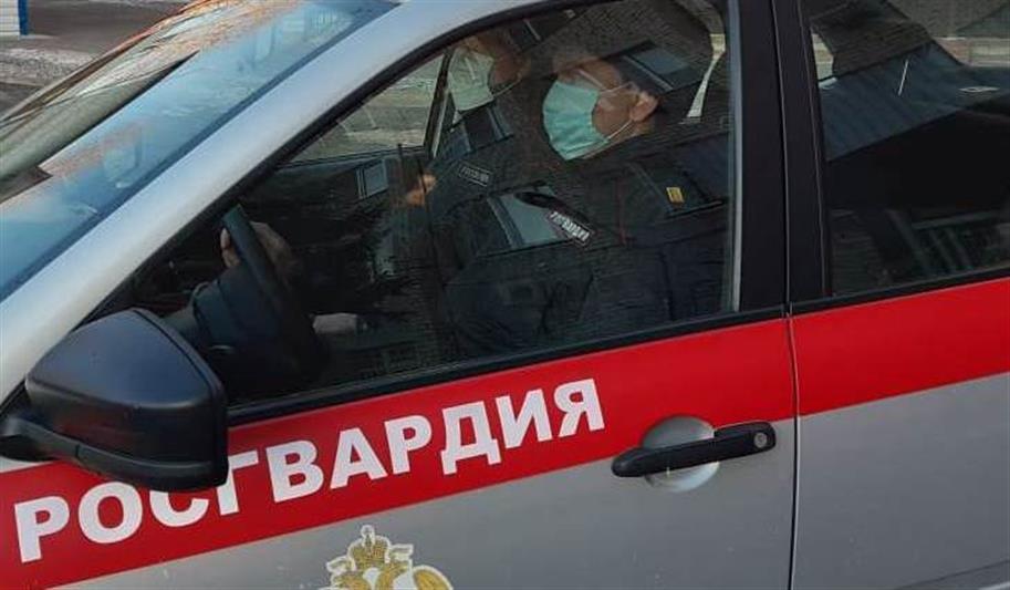 В Тюменской области сотрудниками Росгвардии задержан преступник, находящийся в федеральном розыске