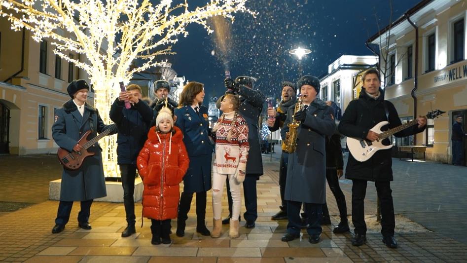 Тульские росгвардейцы сняли рождественский клип