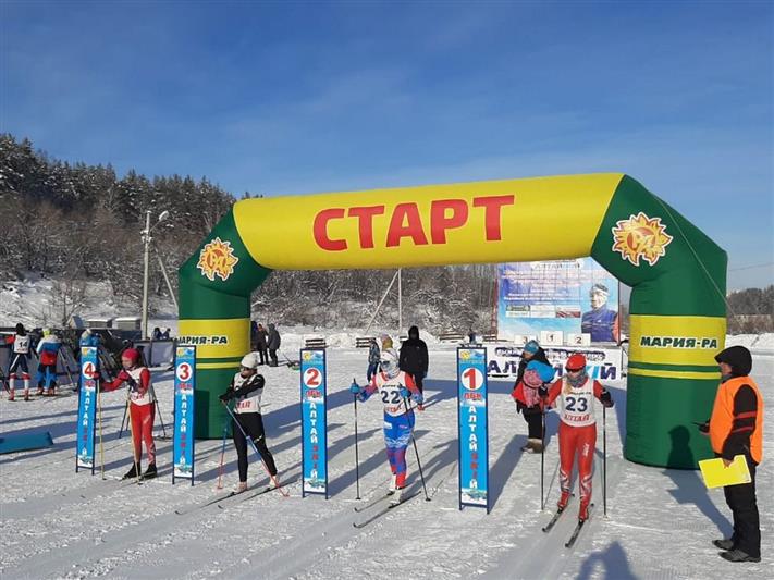Сотрудники СОБР Росгвардии успешно выступили на чемпионате Алтайского края по лыжным гонкам