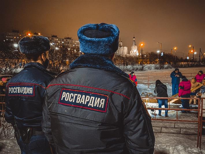Росгвардейцы Северо-Западного округа обеспечили безопасность граждан во время празднования Крещения Господня
