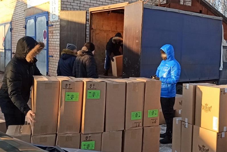 При содействии костромского ОМОН пресечён нелегальный канал поставки табачных изделий