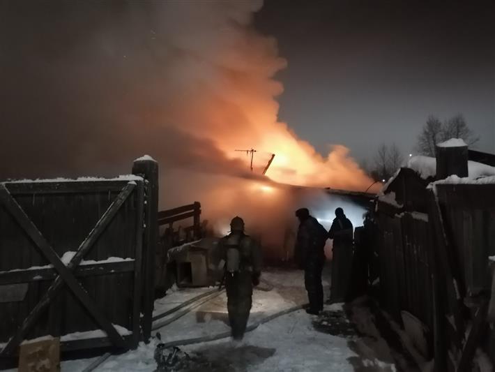 В Тюмени сотрудники Росгвардии оказали содействие в ликвидации пожара