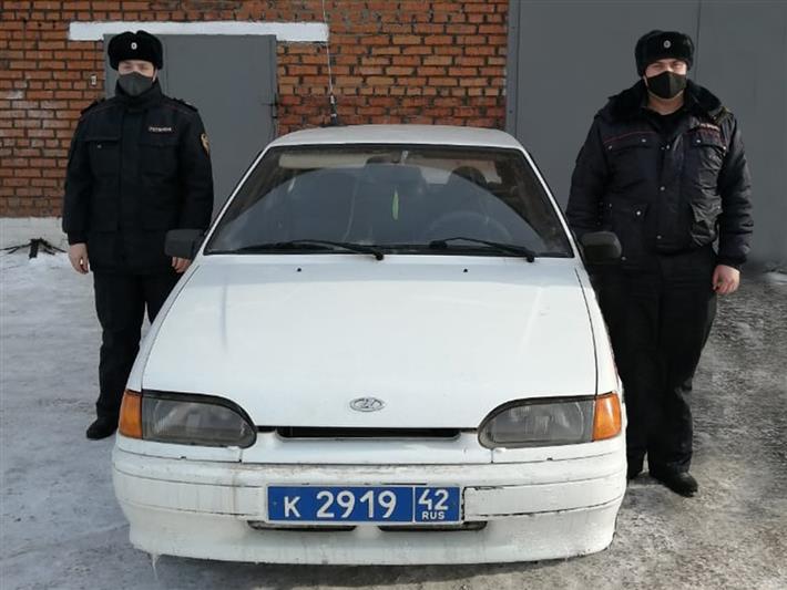 В Кузбассе жители поблагодарили росгвардейцев, которые спасли имущество от уничтожения в результате пожара