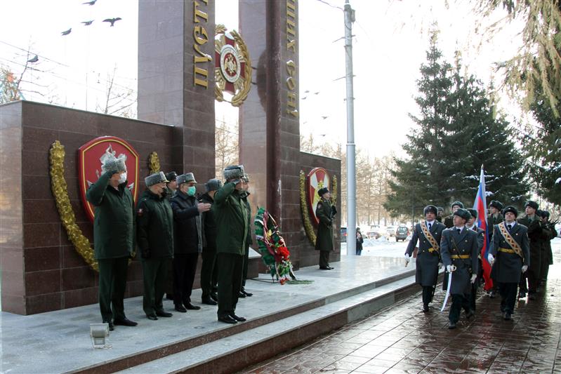 Торжественные мероприятия ко Дню защитника Отечества проходят в Сибирском округе Росгвардии 