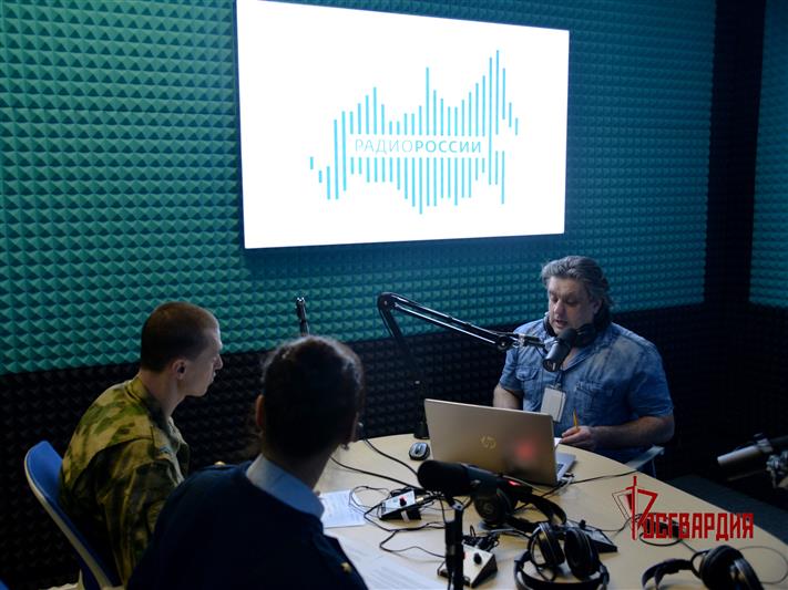 В Уральском округе стартовала акция «Один день на службе в Росгвардии»