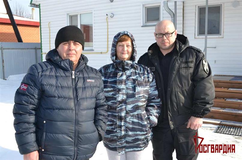 В Кургане росгвардейцы почтили память погибшего спецназовца