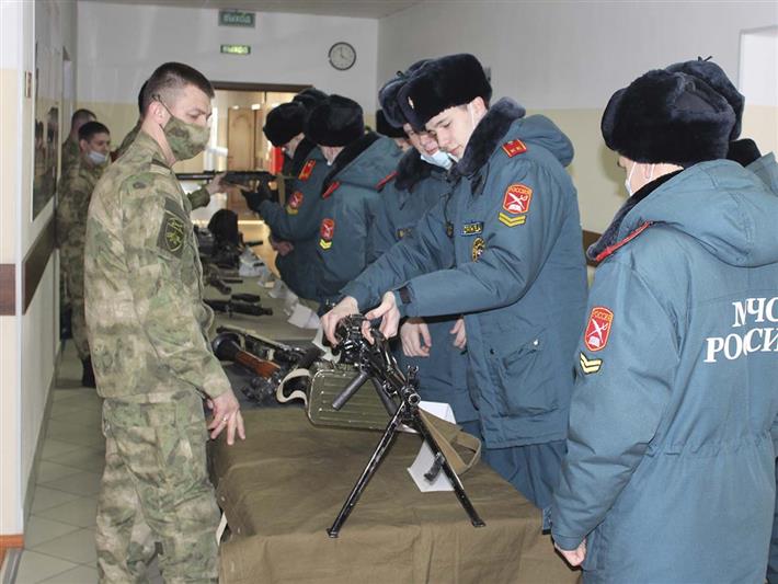 Кузбасские кадеты побывали в гостях у спецназа Росгвардии