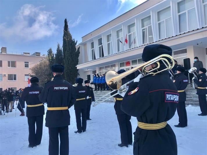 Севастопольские росгвардейцы поучаствовали в открытии памятной доски комбату Победы