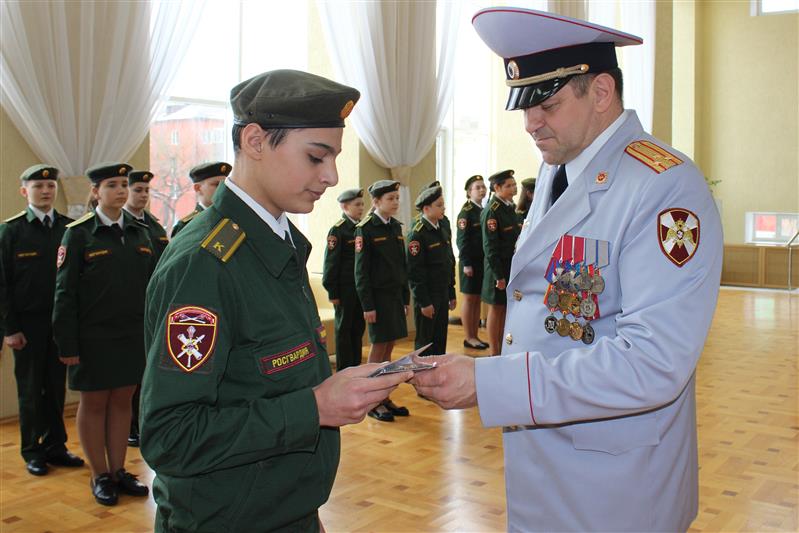 Специализированный класс Росгвардии открылся в Курске