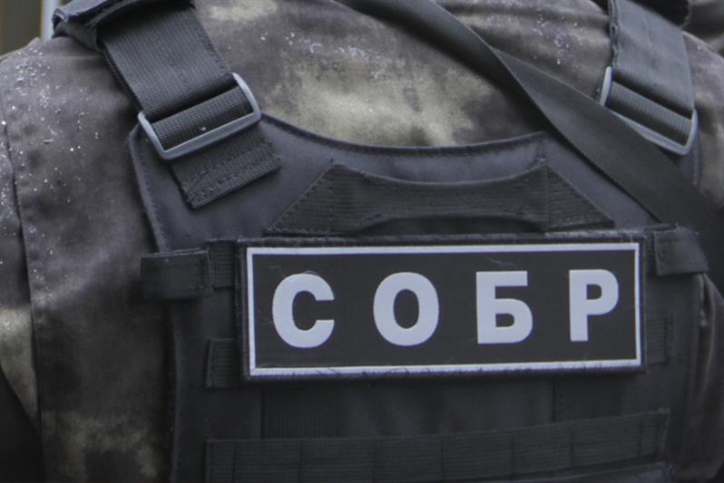В Ленинградской области при содействии сотрудников СОБР задержан  подозреваемый в незаконном завладении имуществом