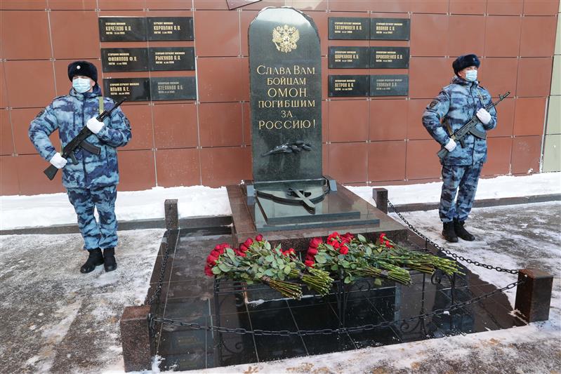 Губернатор Санкт-Петербурга Александр Беглов посетил ОМОН  Росгвардии