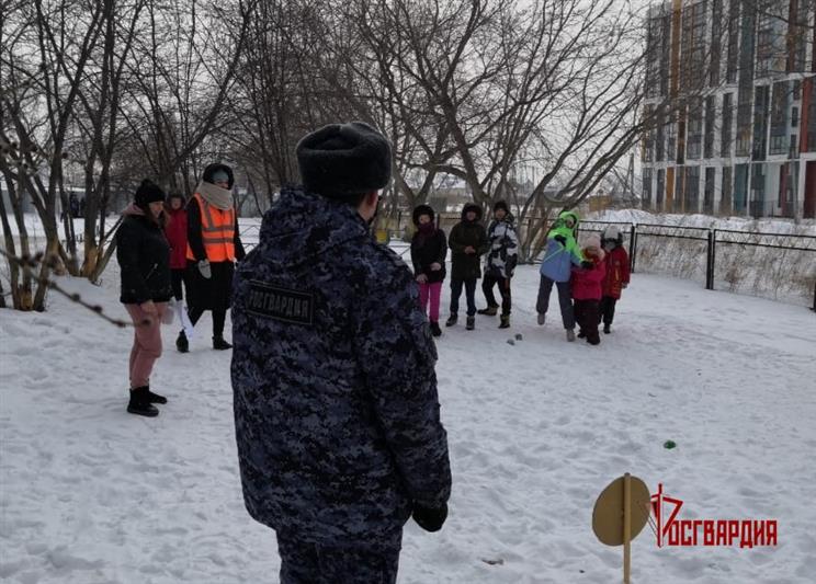 Росгвардейцы организовали «Зарницу» для подшефных гимназистов  (видео)