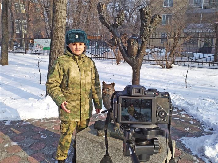 Хакасские росгвардейцы участвуют в поэтической акции «Читаем Пушкина вместе!»  (видео)