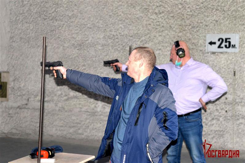 Росгвардия провела турнир по пулевой стрельбе среди ветеранов силовых ведомств Зауралья