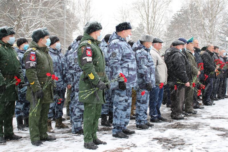 На Северном Кавказе Росгвардия приняла участие в мероприятиях, посвященных Дню памяти воинов-интернационалистов