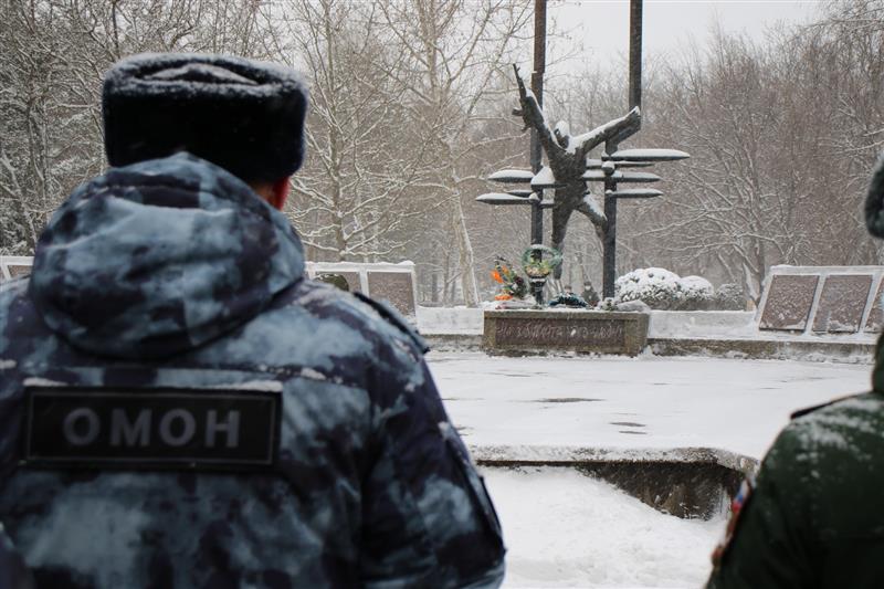 На Северном Кавказе Росгвардия приняла участие в мероприятиях, посвященных Дню памяти воинов-интернационалистов
