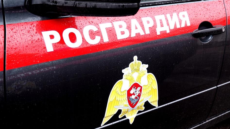 В Вологодской области росгвардейцы спасли мужчину от обморожения
