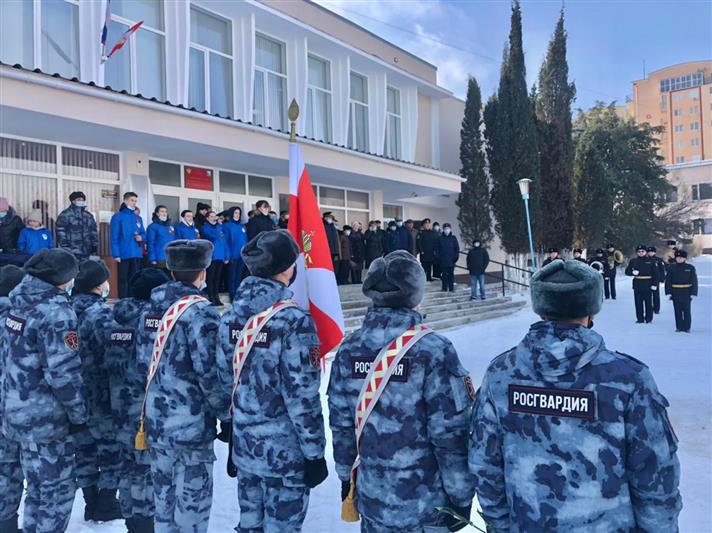 Севастопольские росгвардейцы поучаствовали в открытии памятной доски комбату Победы