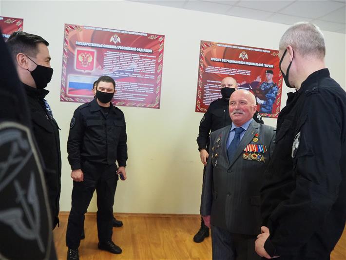 Росгвардейцы Центрального округа приняли участие в мероприятиях, приуроченных к 32-й годовщине вывода советских войск из Афганистана