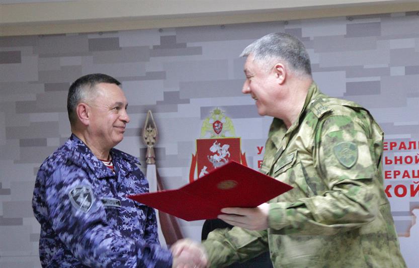 Заместитель командующего Приволжским округом Росгвардии проинспектировал подразделения ведомства, дислоцирующиеся в Оренбуржье